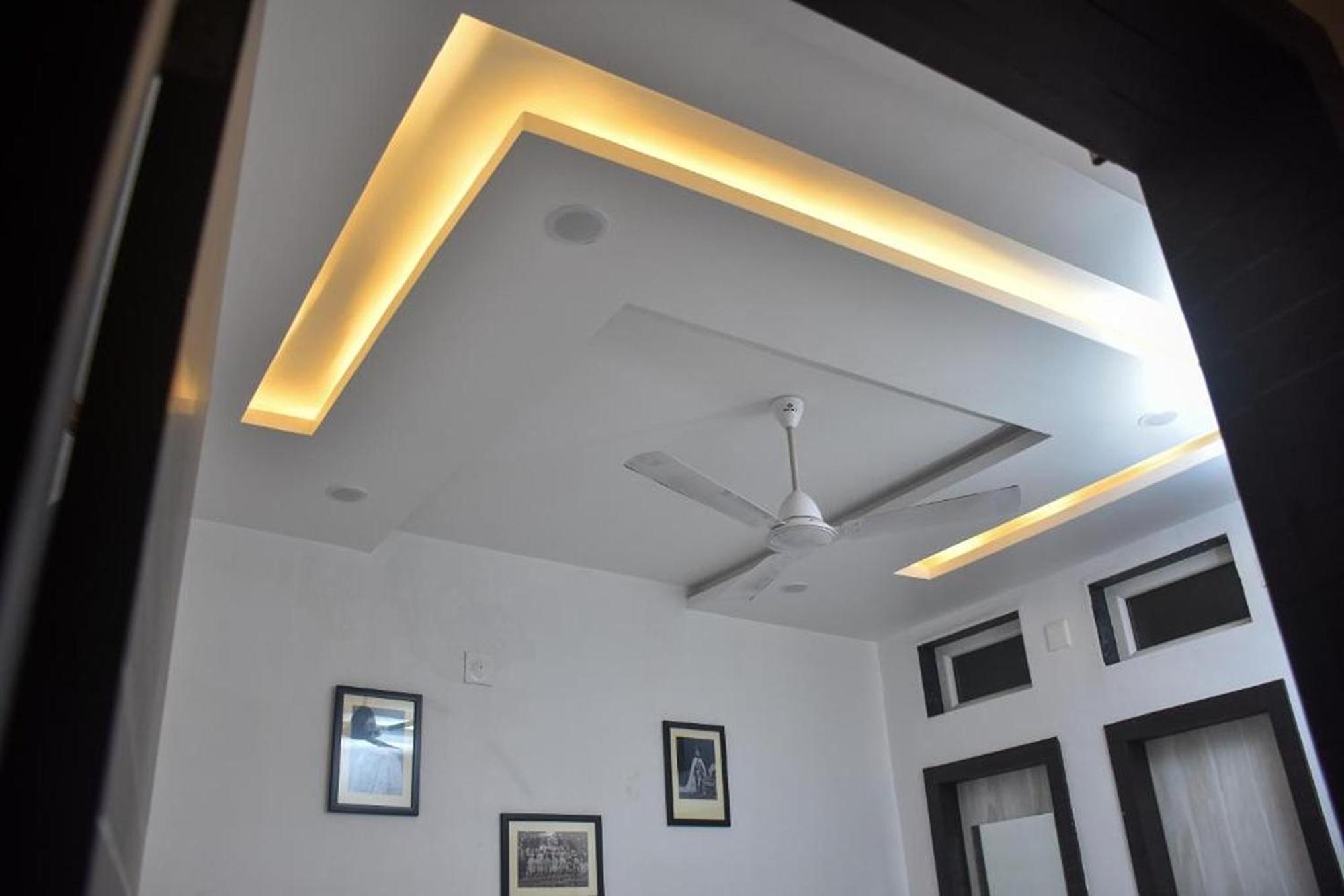 Hotel Lake Bridge Udaipur Ngoại thất bức ảnh